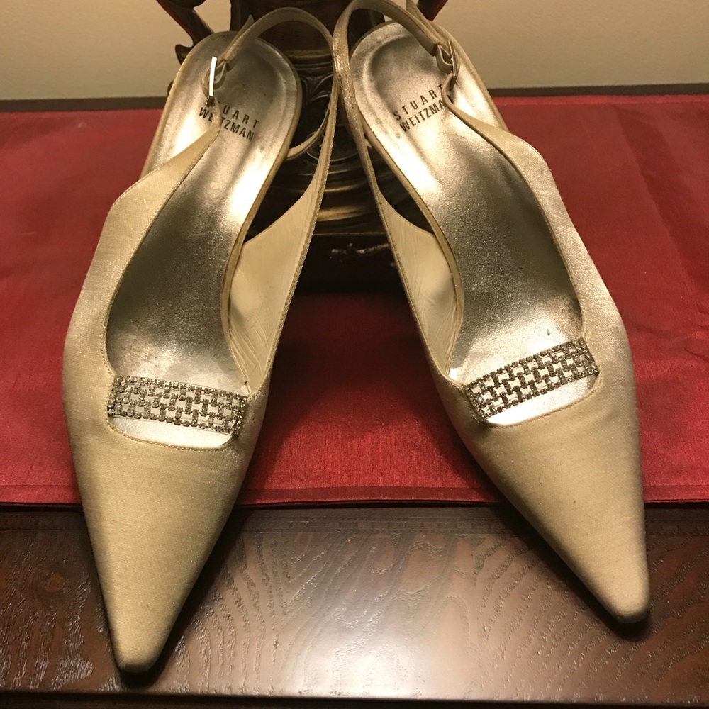 Cream shimmery shoes